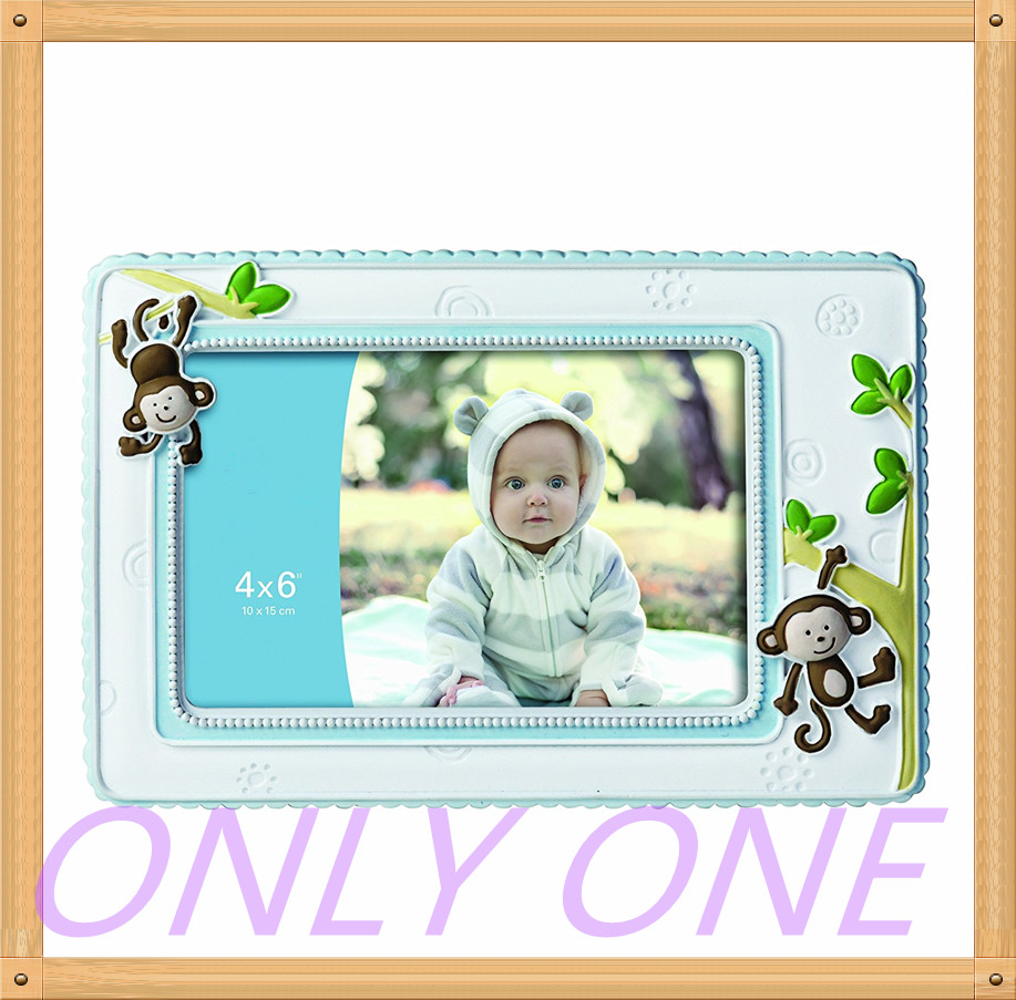 Custom photo frame for baby gifts